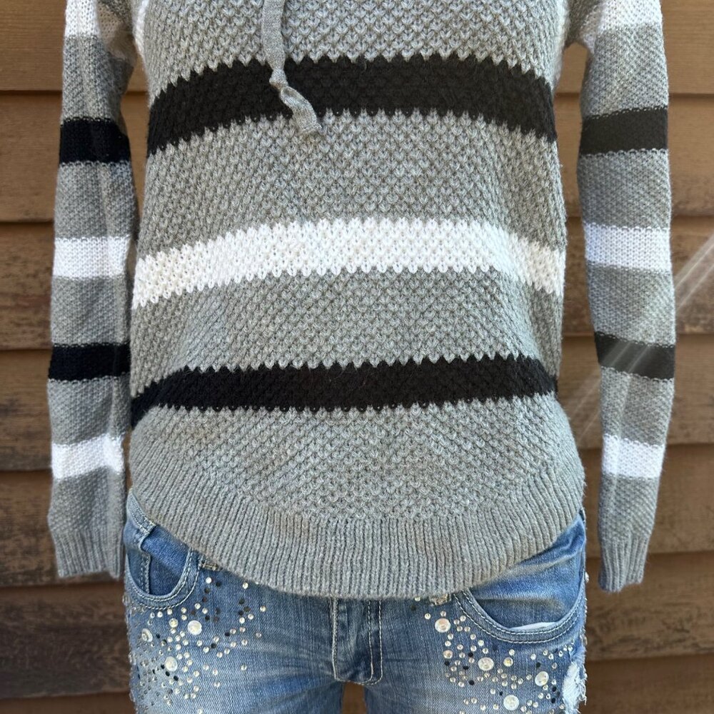 Cloud Chaser Striped Hooded Knit Sweater Womens S Acrylic/Polyester Blend - Picture 5 of 7